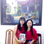 HOA TÌNH VẪN CỨ XANH (Viết về nhà thơ Dung Thị Vân) HOA TÌNH VẪN CỨ XANH (Viết về nhà thơ Dung Thị Vân)