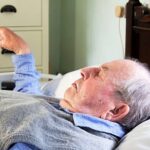 NGUY HIỂM KHI NẰM TRÊN GIƯỜNG NGUY HIỂM KHI NẰM TRÊN GIƯỜNG