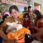 CHÙA SƠN AN PHÁT QUÀ CHO BÀ CON PHƯỜNG THANH ĐỨC