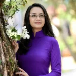 CHÙM THƠ CỦA BÍCH HÀ CHÙM THƠ CỦA BÍCH HÀ