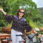 NHỜ ĐÂU CÓ NHỮNG MỐI TÌNH VƯỢT THỜI GIAN? NHỜ ĐÂU CÓ NHỮNG MỐI TÌNH VƯỢT THỜI GIAN?